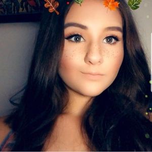 Meet your Posher, Allyson